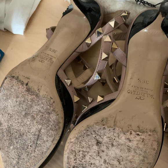 Valentino two-toned Garavani Rockstud Heels - Picture 3 of 3